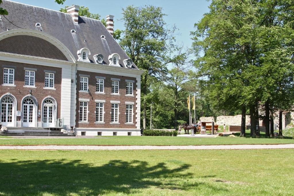 Hotel Kasteel Pietersheim Maastricht - Lanaken Zewnętrze zdjęcie