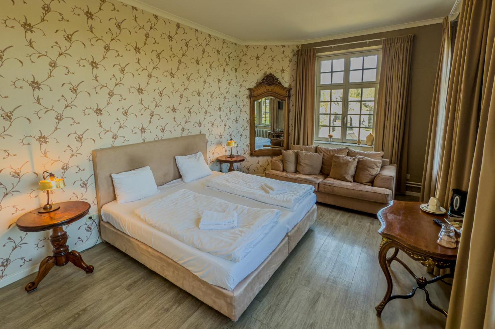 Hotel Kasteel Pietersheim Maastricht - Lanaken Zewnętrze zdjęcie