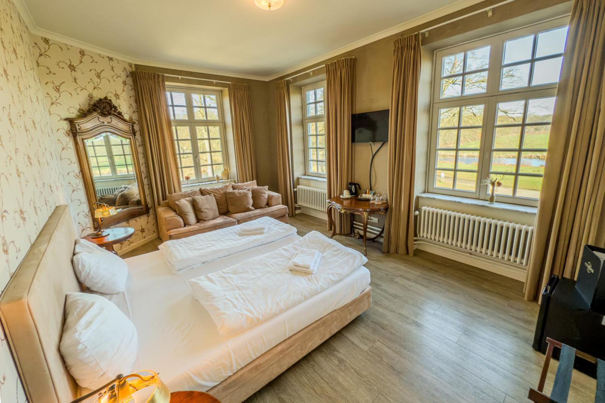 Hotel Kasteel Pietersheim Maastricht - Lanaken Zewnętrze zdjęcie
